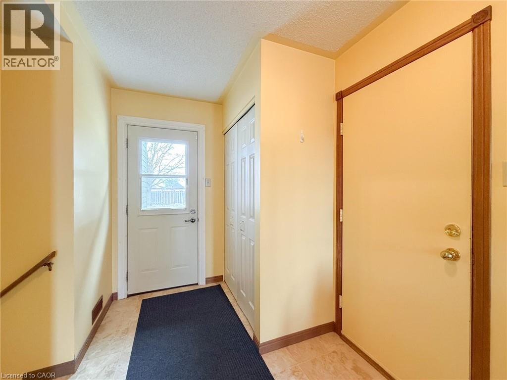 8 Ross Street, Waterford, Ontario  N0E 1Y0 - Photo 5 - 40813472