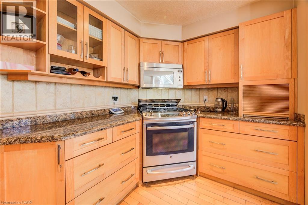 327 Wyecroft Boulevard, Waterloo, Ontario  N2T 2H3 - Photo 15 - 40805686