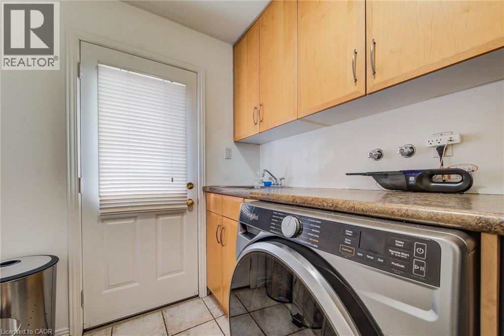 327 Wyecroft Boulevard, Waterloo, Ontario  N2T 2H3 - Photo 17 - 40805686