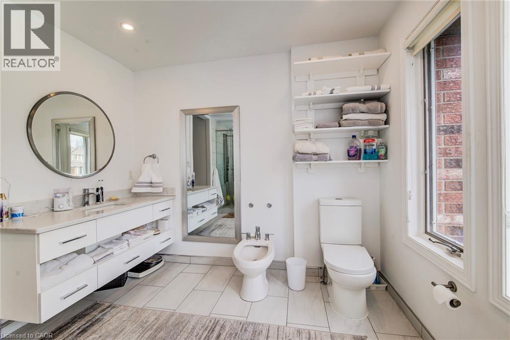 327 Wyecroft Boulevard, Waterloo, Ontario  N2T 2H3 - Photo 21 - 40805686