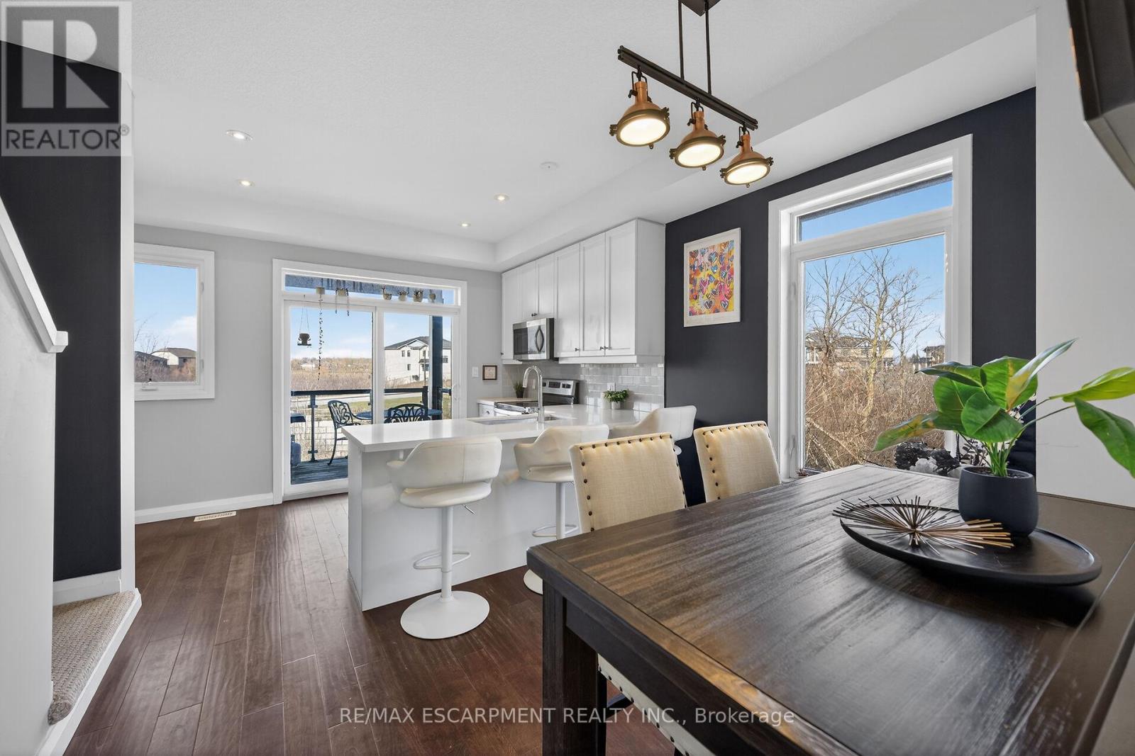 33 - 35 Midhurst Heights, Hamilton, Ontario  L8J 0K9 - Photo 7 - X12875590