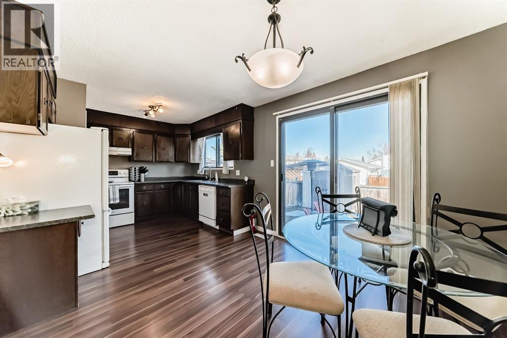 144 Silvergrove Road Nw, Calgary, Alberta  T3B 4K1 - Photo 11 - A2287531