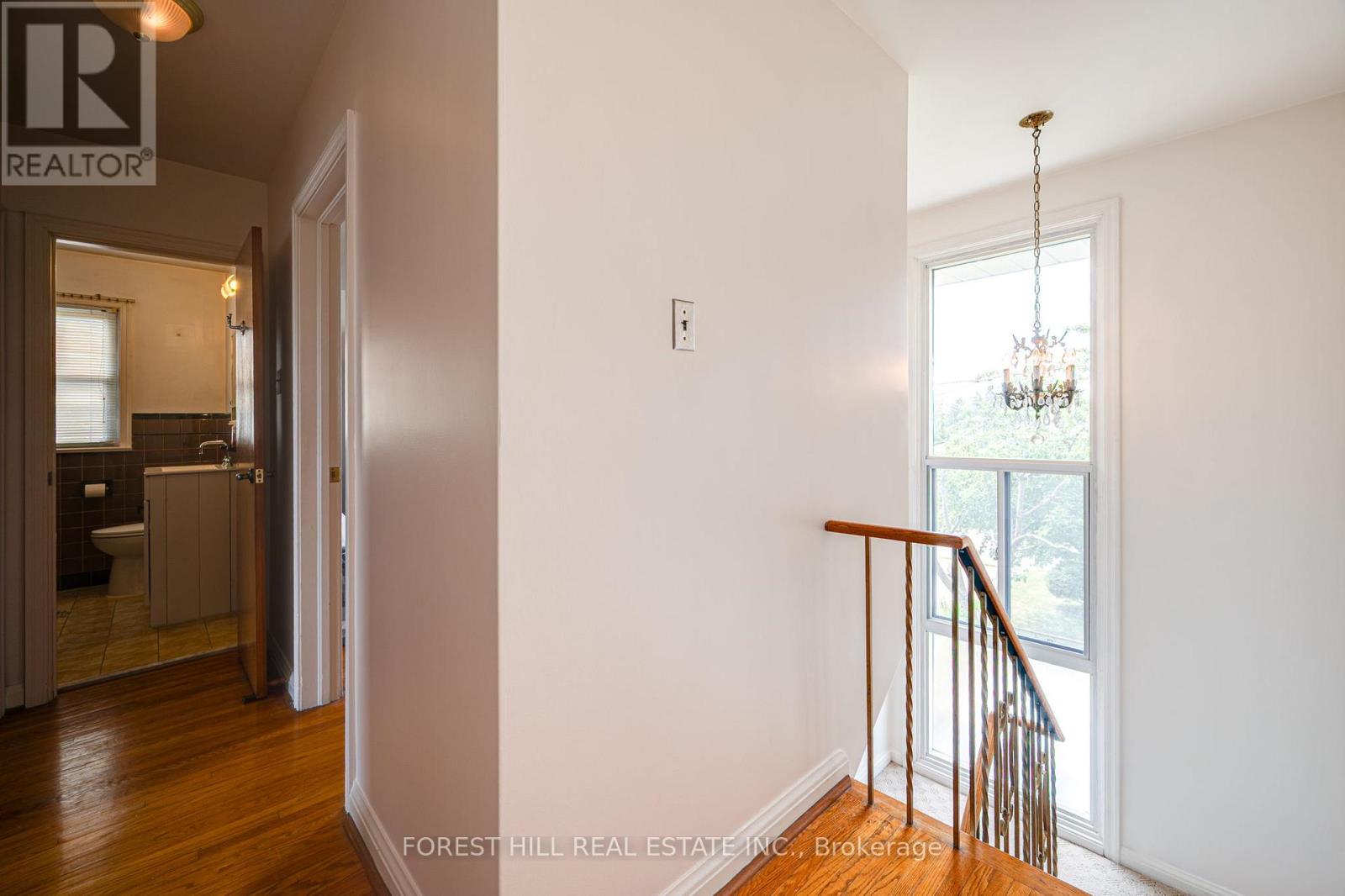 73 Talent Crescent, Toronto, Ontario  M9M 2N5 - Photo 15 - W12908232