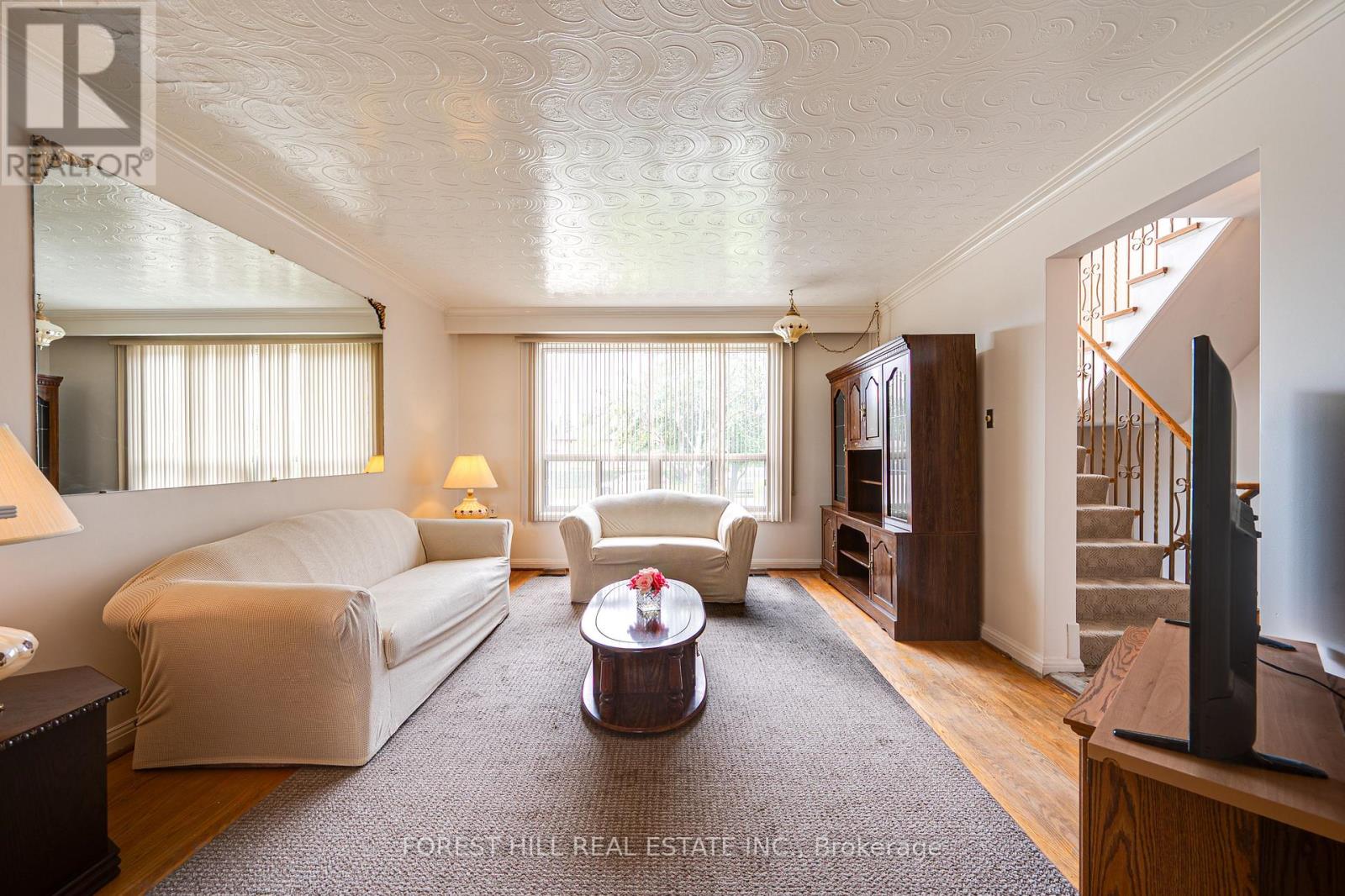 73 Talent Crescent, Toronto, Ontario  M9M 2N5 - Photo 2 - W12908232