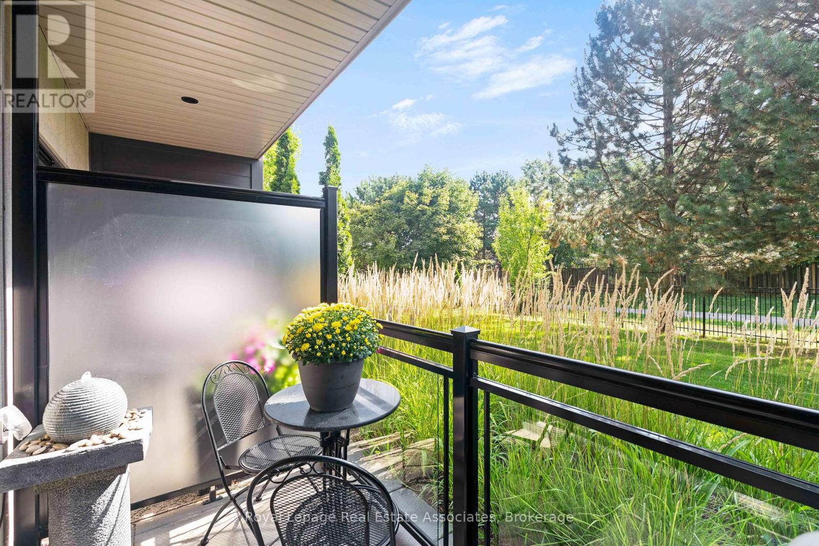 108 - 3170 Erin Mills Parkway, Mississauga, Ontario  L5L 0B6 - Photo 2 - W12908244