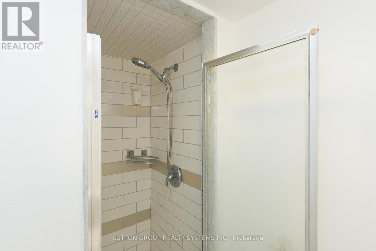 512 - 285 Enfield Place, Mississauga, Ontario  L5B 3Y6 - Photo 22 - W12908264