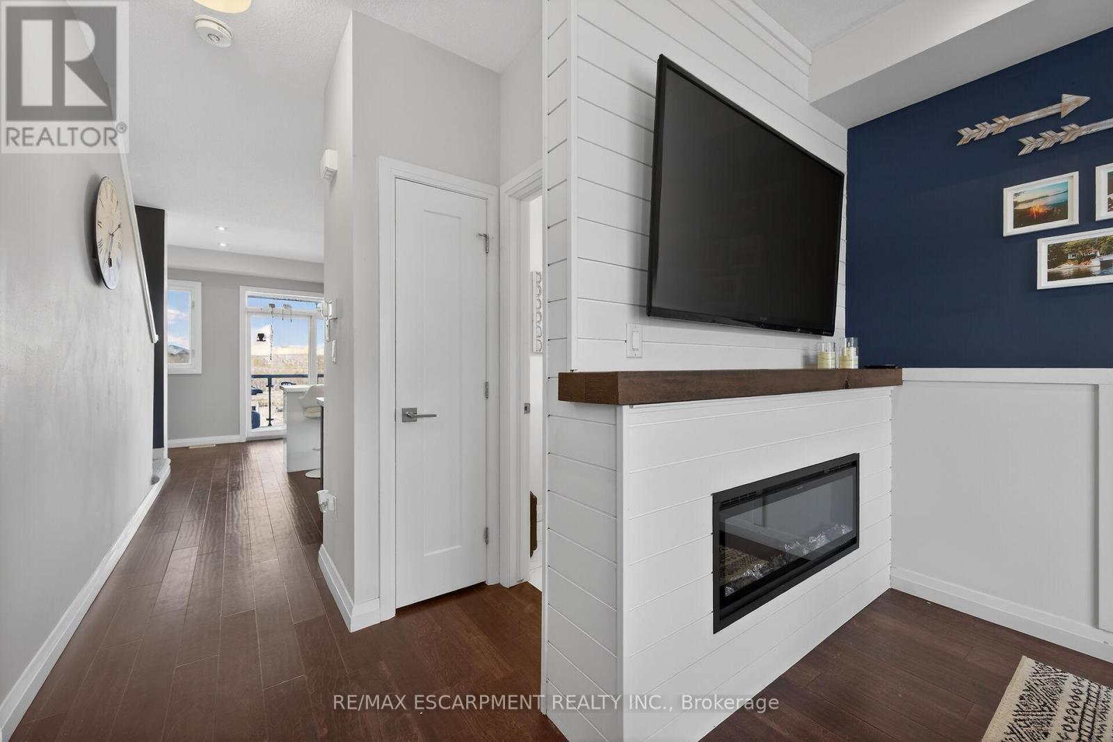 33 - 35 Midhurst Heights, Hamilton, Ontario  L8J 0K9 - Photo 5 - X12875590