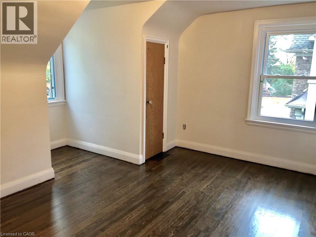 252 Pomona Avenue, Burlington, Ontario  L7N 1T1 - Photo 7 - 40814001