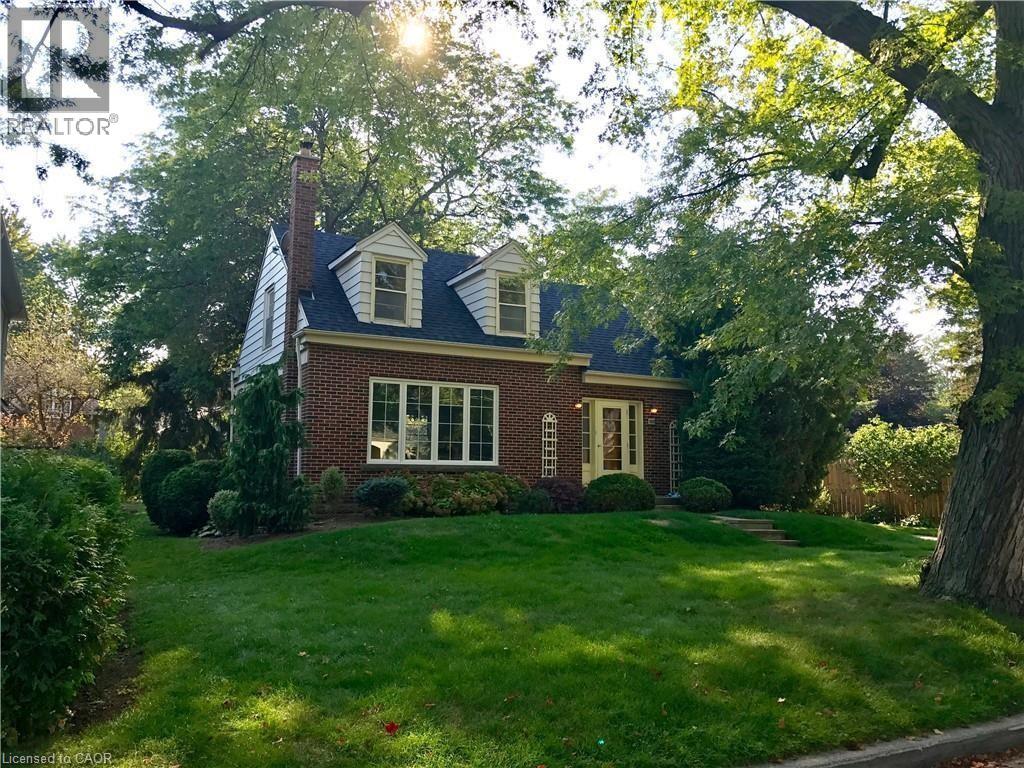 252 POMONA Avenue, Burlington, Ontario