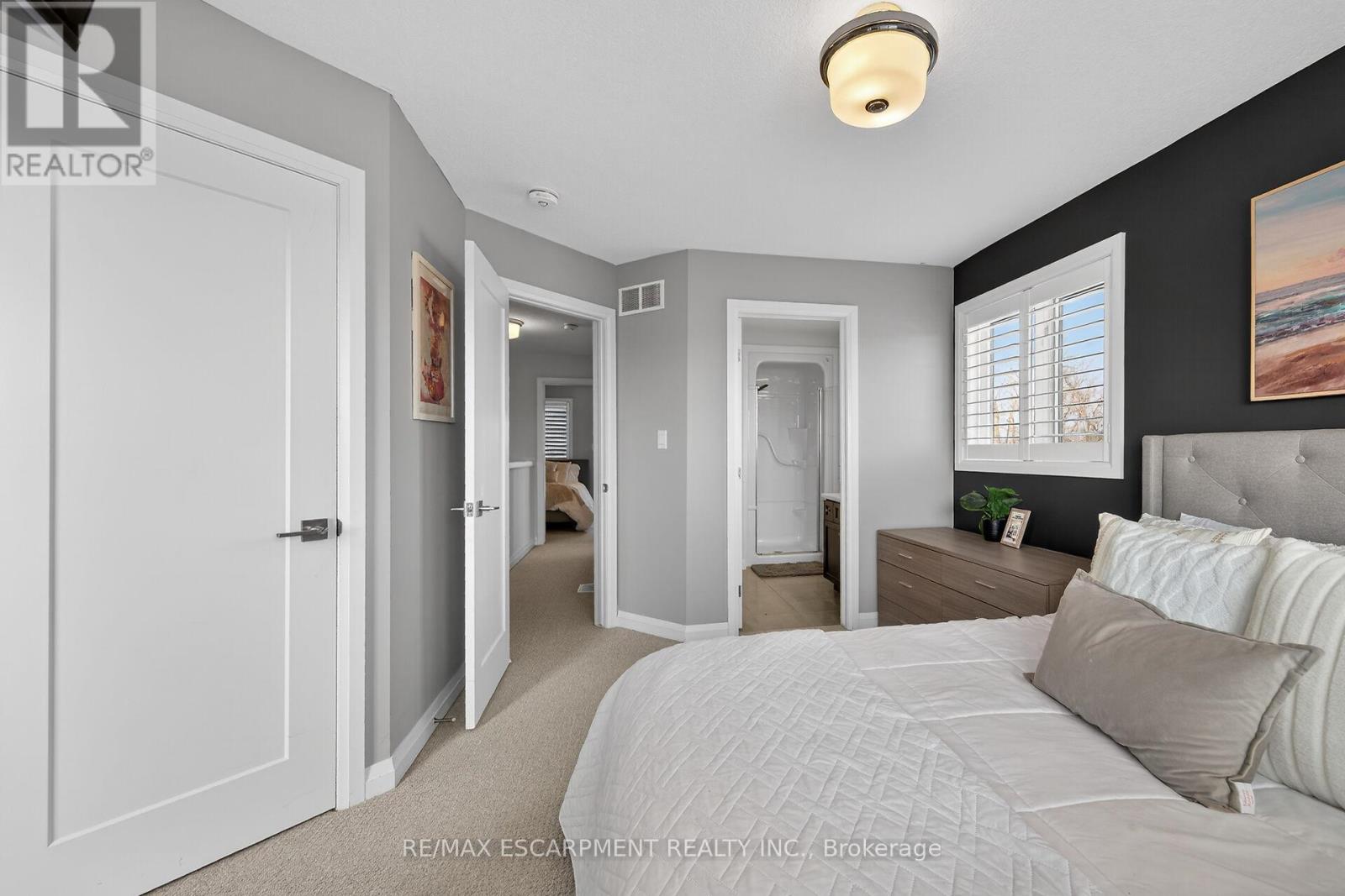 33 - 35 Midhurst Heights, Hamilton, Ontario  L8J 0K9 - Photo 20 - X12875590