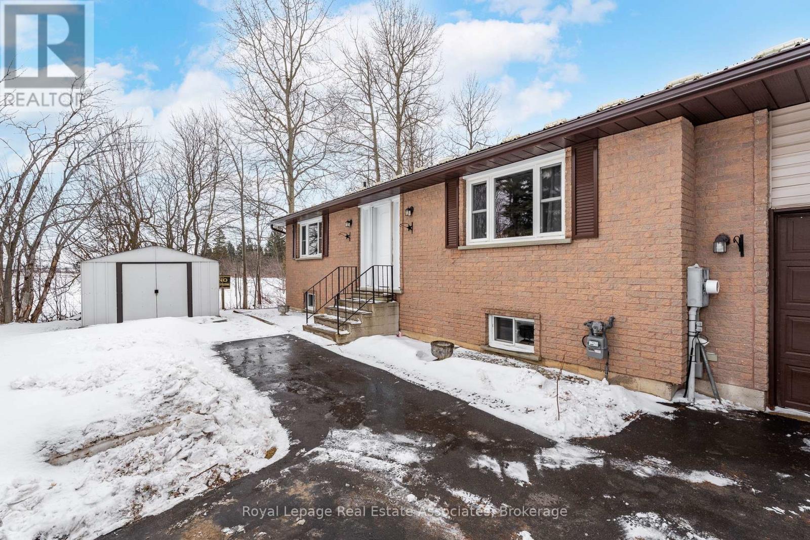 31 Highpoint Street, Southgate, Ontario  N0C 1B0 - Photo 3 - X12908202