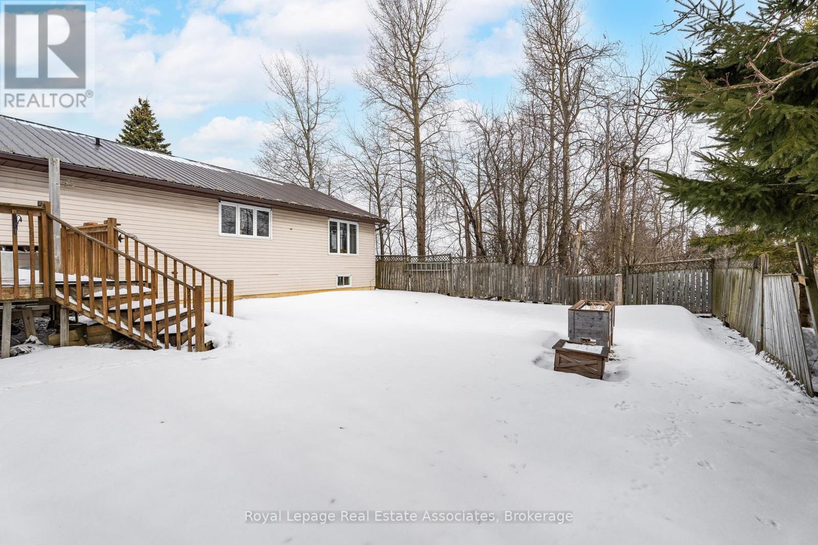 31 Highpoint Street, Southgate, Ontario  N0C 1B0 - Photo 5 - X12908202