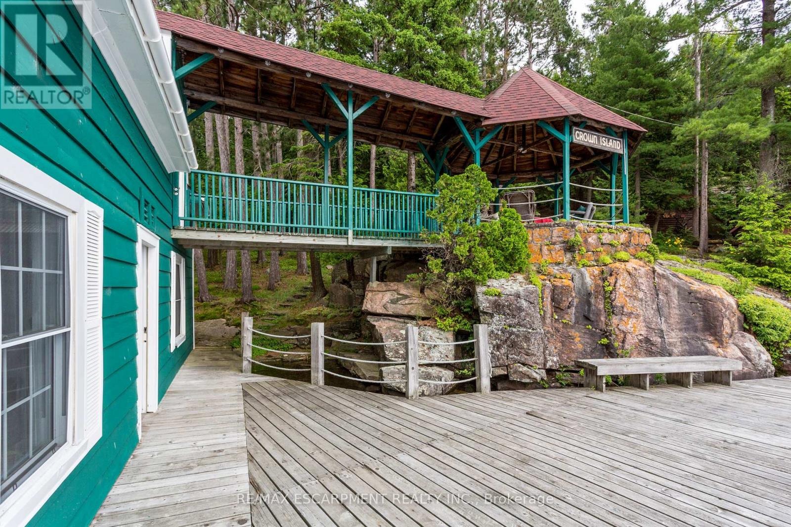 0 Crown Island, Huntsville, Ontario  P0B 1L0 - Photo 10 - X12908286