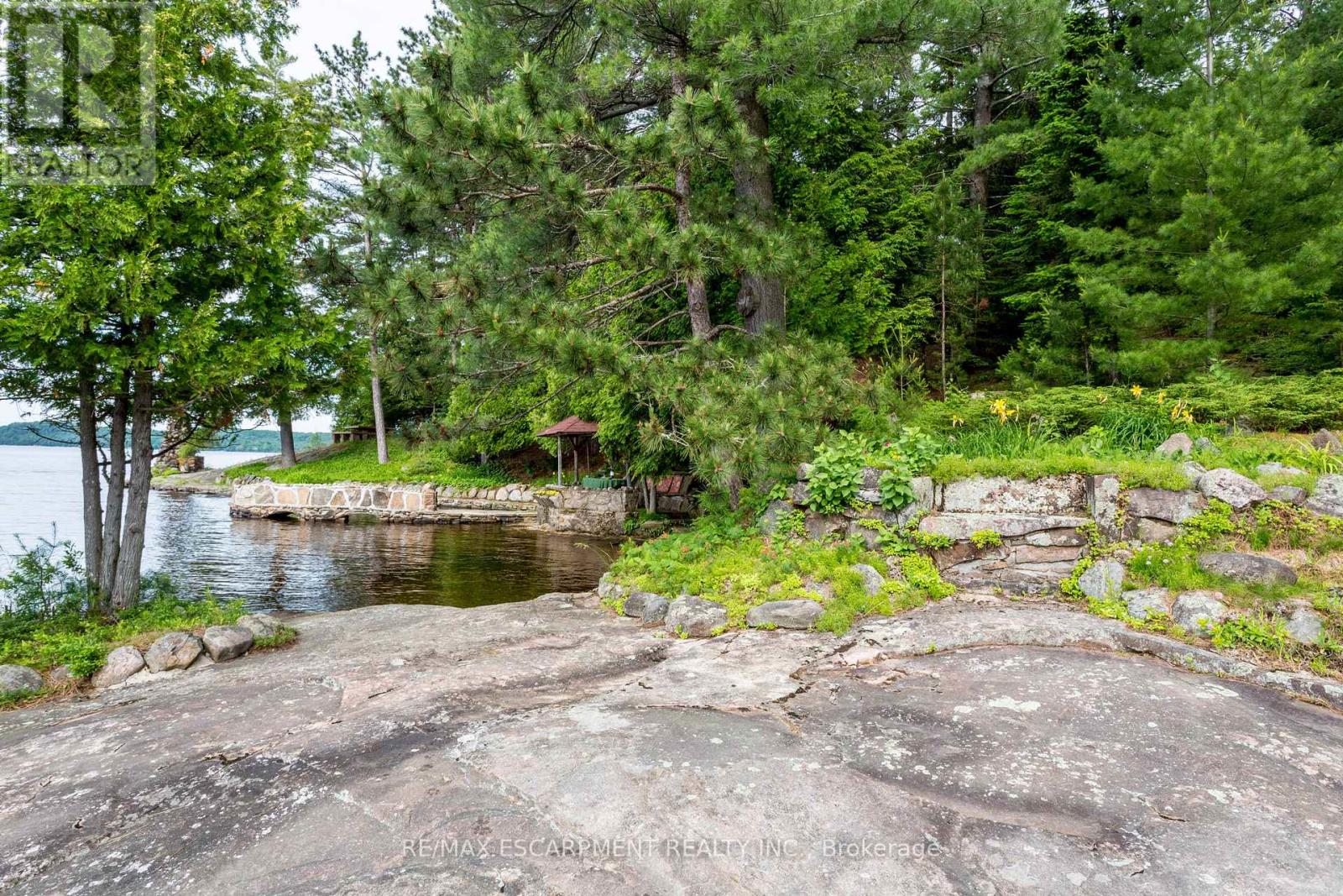 0 Crown Island, Huntsville, Ontario  P0B 1L0 - Photo 17 - X12908286