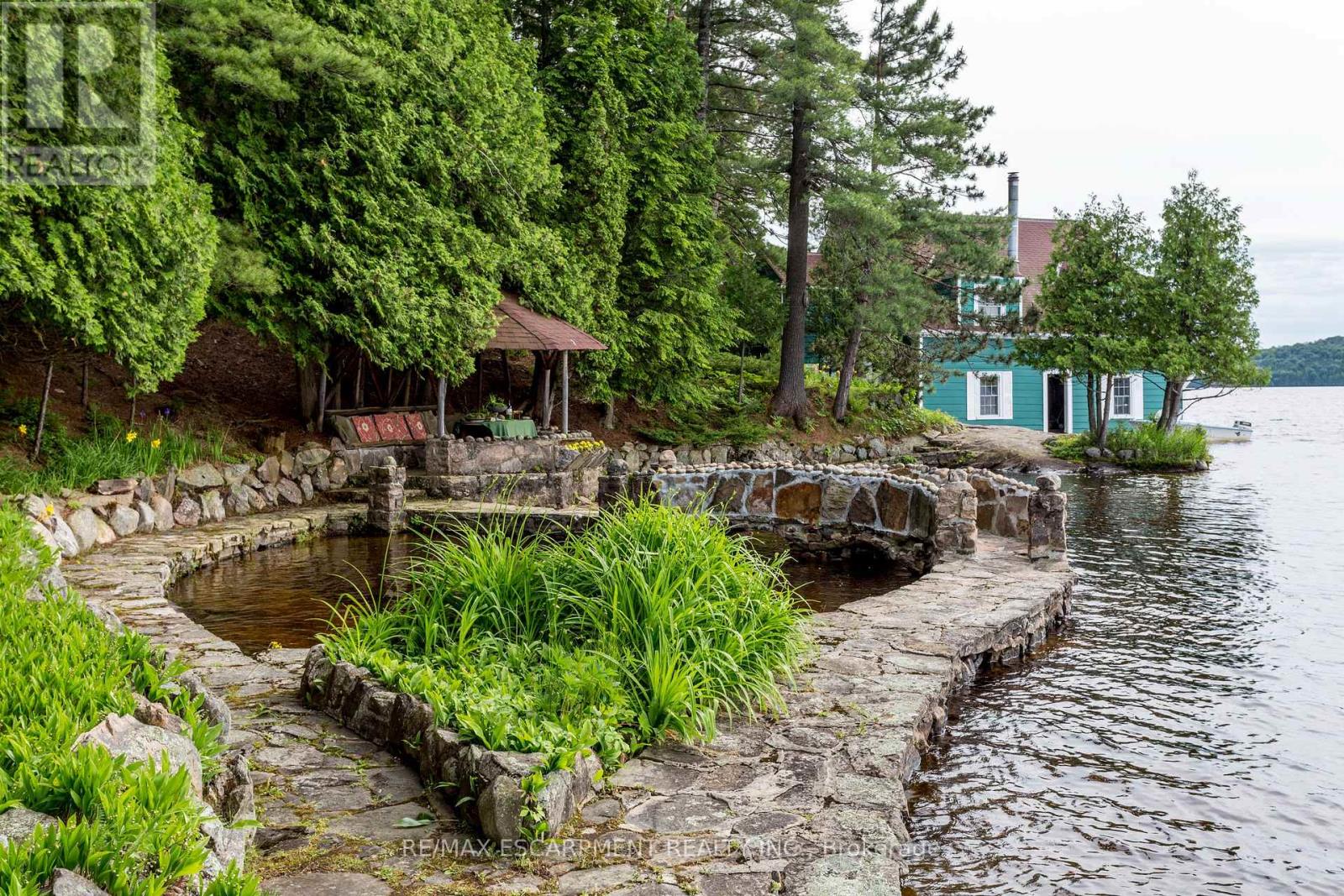 0 Crown Island, Huntsville, Ontario  P0B 1L0 - Photo 21 - X12908286