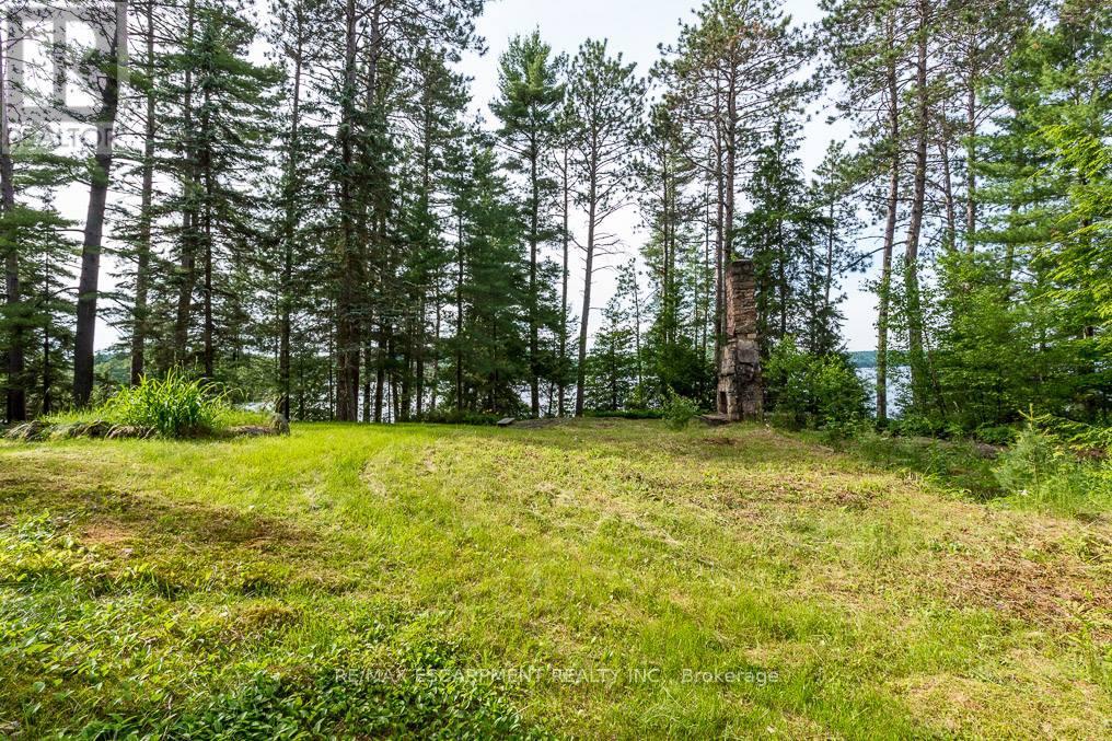 0 Crown Island, Huntsville, Ontario  P0B 1L0 - Photo 30 - X12908286