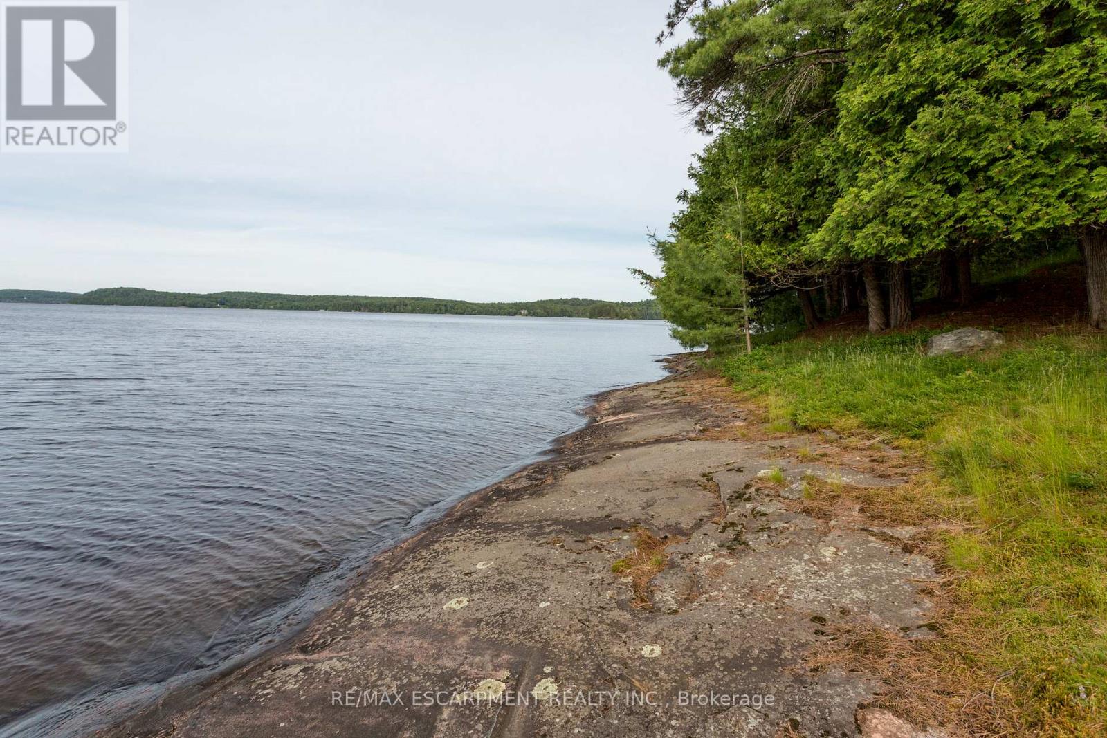 0 Crown Island, Huntsville, Ontario  P0B 1L0 - Photo 38 - X12908286