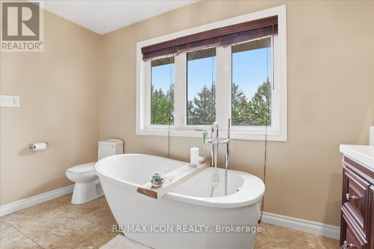 6 Bannister Street, Brant, Ontario  N0E 1L0 - Photo 16 - X12908292