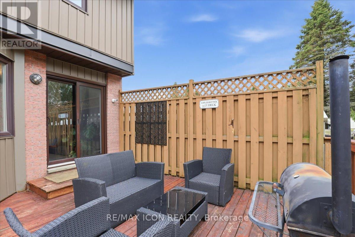 6 Bannister Street, Brant, Ontario  N0E 1L0 - Photo 34 - X12908292