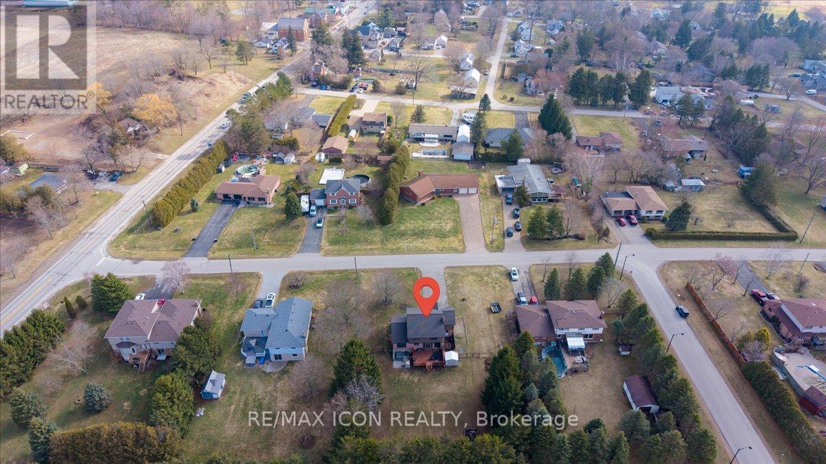 6 Bannister Street, Brant, Ontario  N0E 1L0 - Photo 38 - X12908292