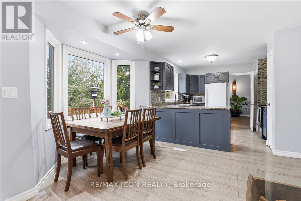 6 Bannister Street, Brant, Ontario  N0E 1L0 - Photo 8 - X12908292