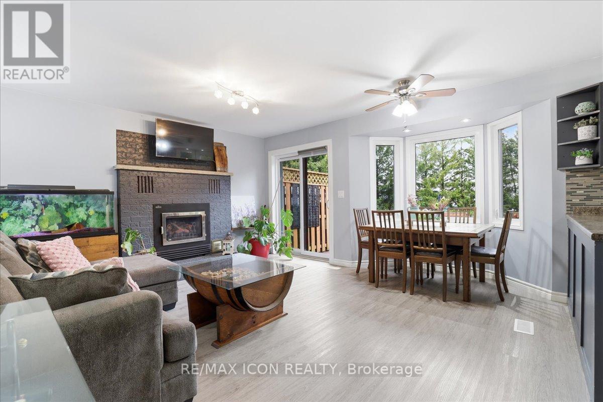 6 Bannister Street, Brant, Ontario  N0E 1L0 - Photo 9 - X12908292