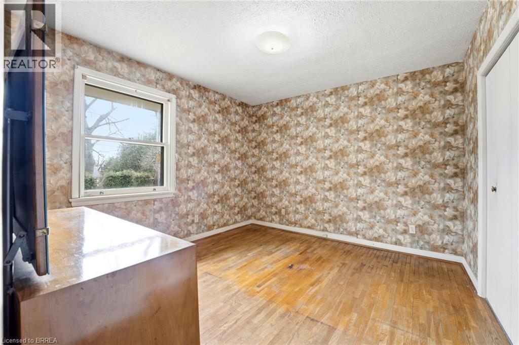 15 Granton Street, Hamilton, Ontario  L8S 3C1 - Photo 14 - 40811210