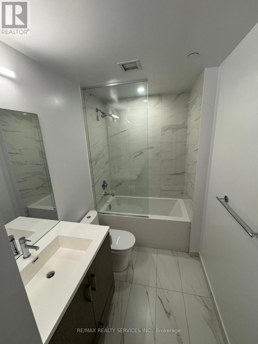 1912 - 38 Honeycrisp Crescent, Vaughan, Ontario  L4K 0M8 - Photo 8 - N12870562