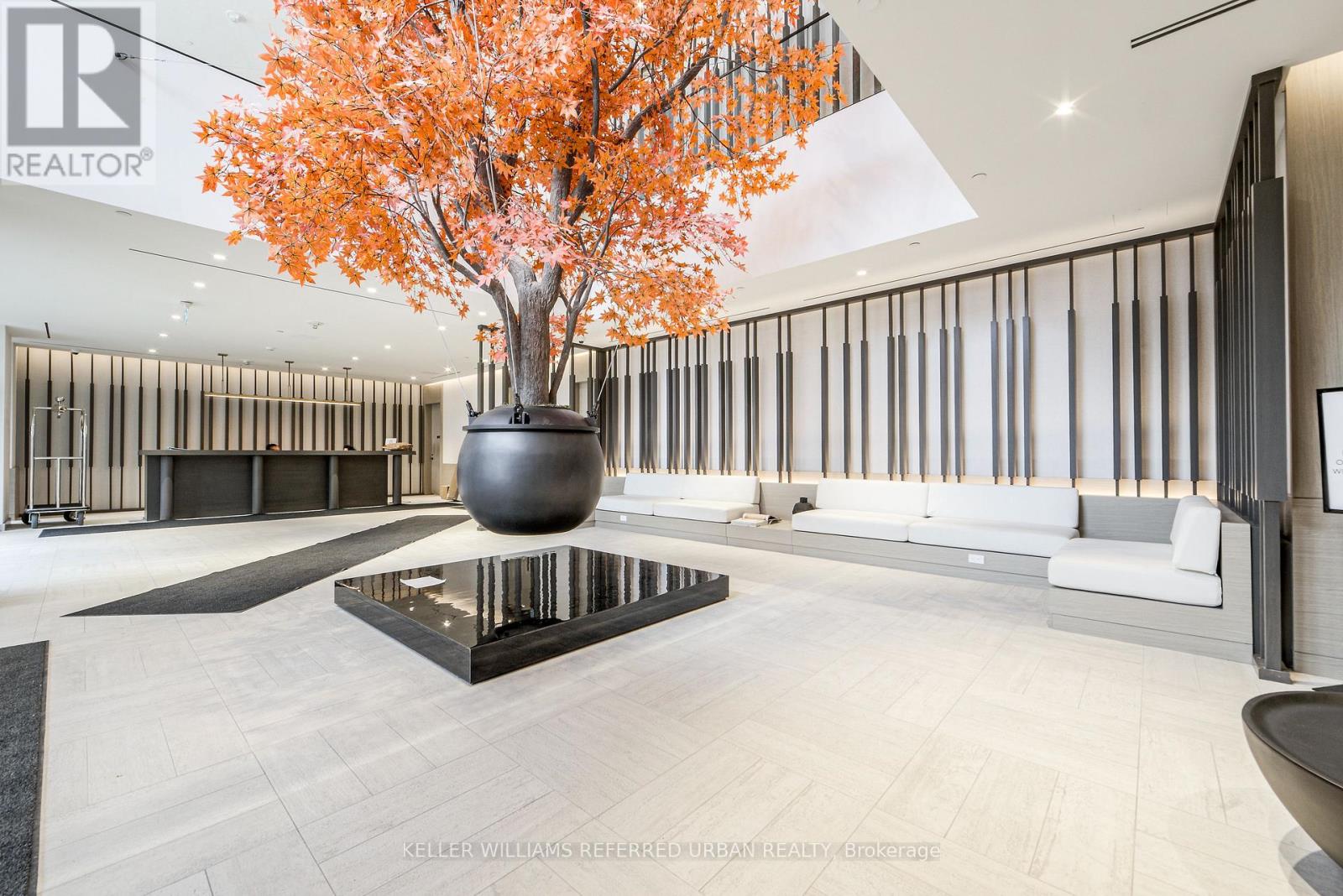 4308 - 4015 The Exchange Drive, Mississauga, Ontario  L5B 0N9 - Photo 2 - W12901836