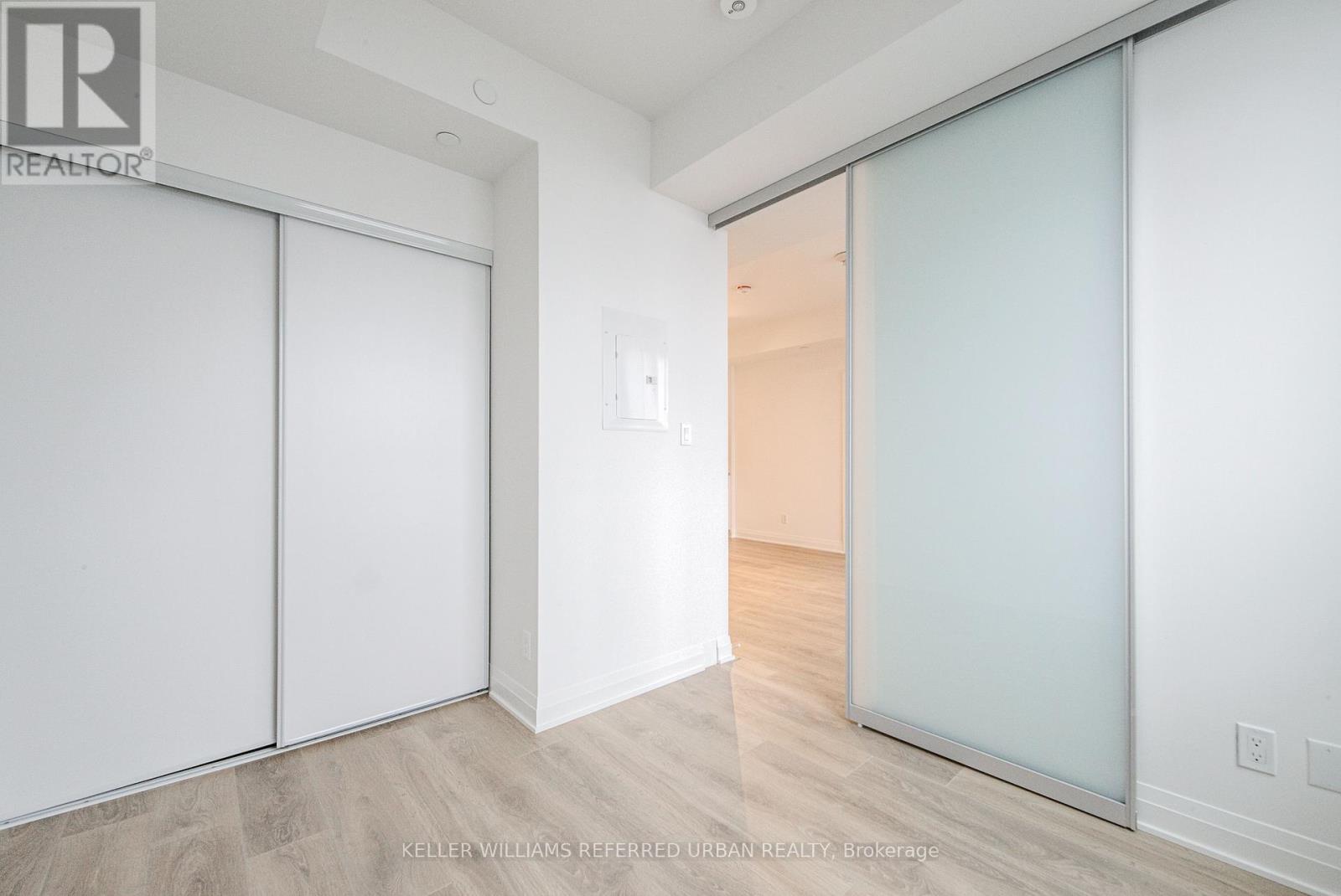 4308 - 4015 The Exchange Drive, Mississauga, Ontario  L5B 0N9 - Photo 10 - W12901836