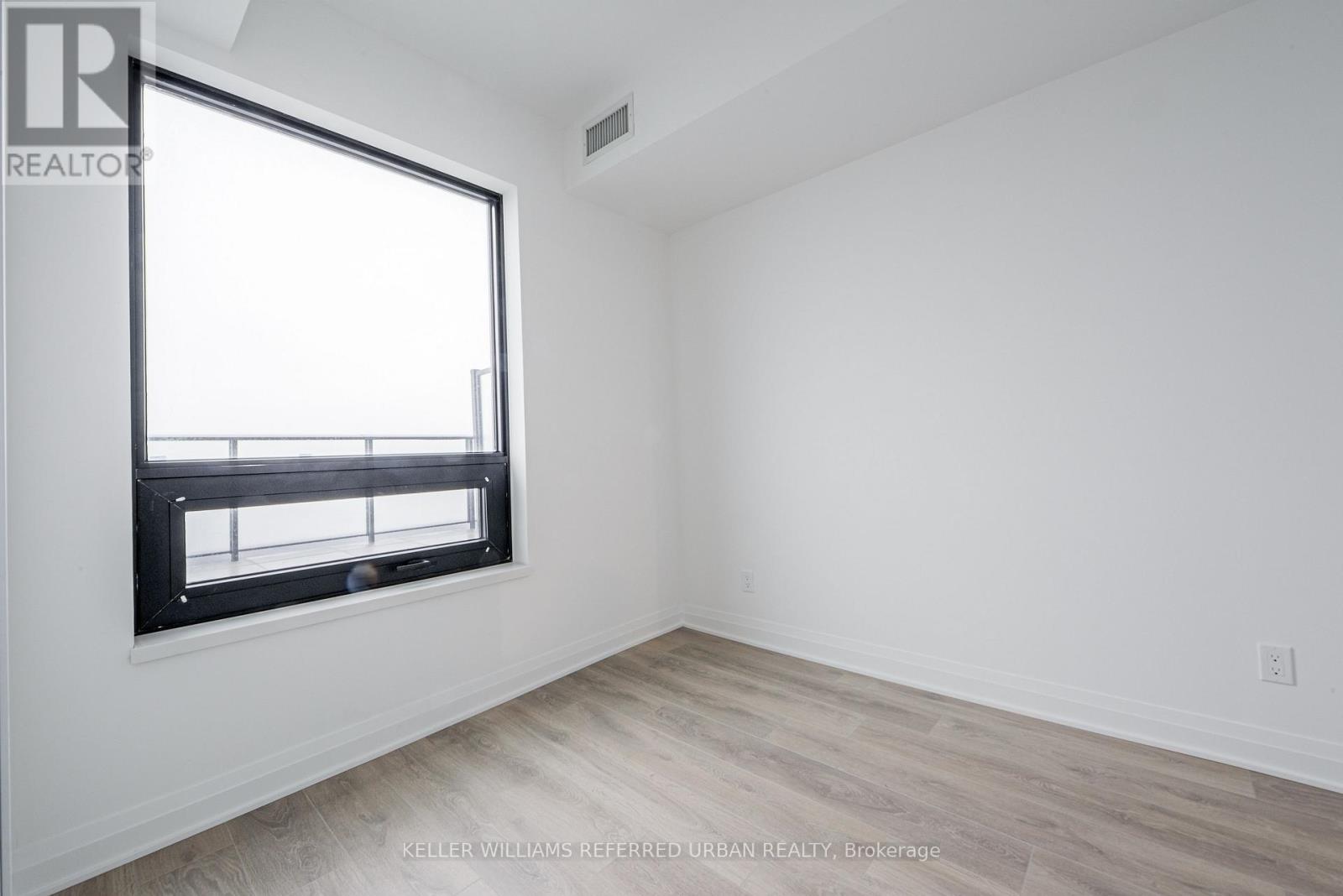 4308 - 4015 The Exchange Drive, Mississauga, Ontario  L5B 0N9 - Photo 9 - W12901836