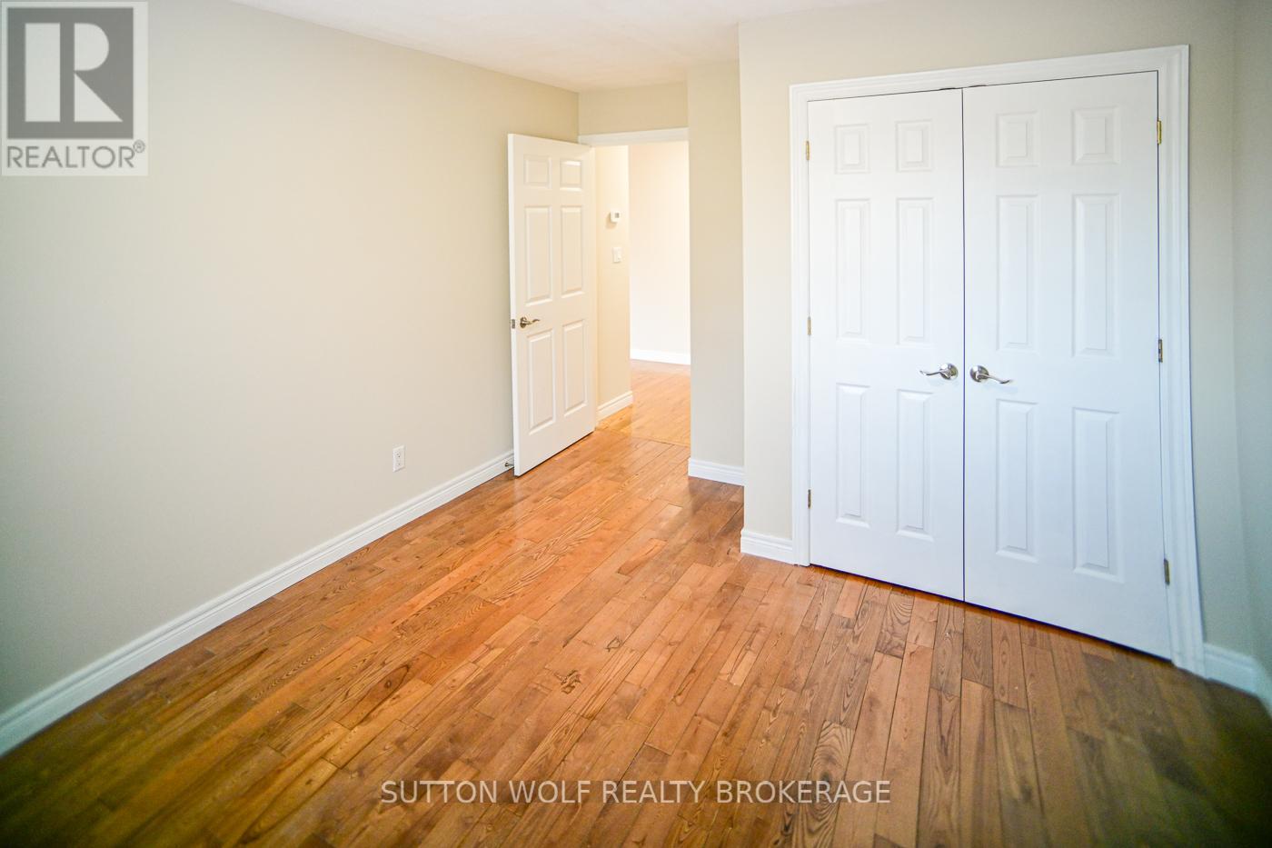 501 Darcy Drive, Strathroy-Caradoc, Ontario  N7G 4K9 - Photo 18 - X12787744