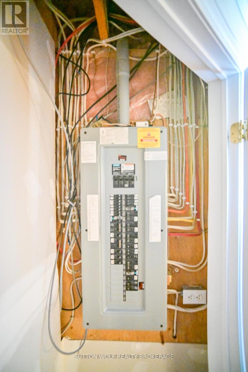 501 Darcy Drive, Strathroy-Caradoc, Ontario  N7G 4K9 - Photo 33 - X12787744