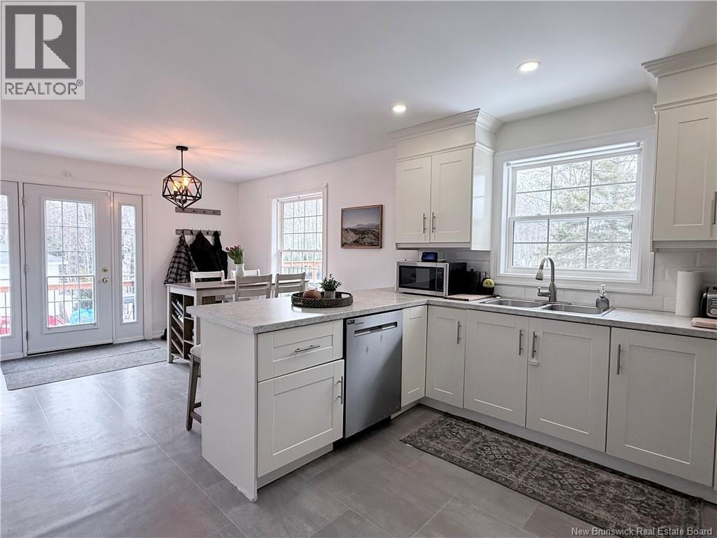 261 Mckinnon Road, Miramichi, New Brunswick  E1V 5Y7 - Photo 5 - NB135545