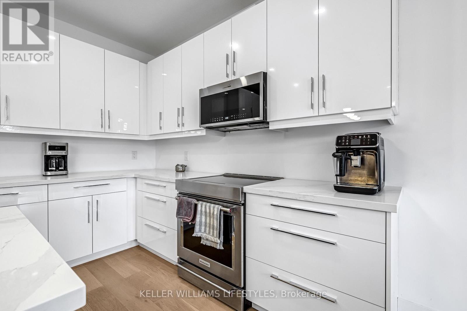 10 Mcneil Street, Strathroy-Caradoc, Ontario  N0L 1W0 - Photo 20 - X12908416