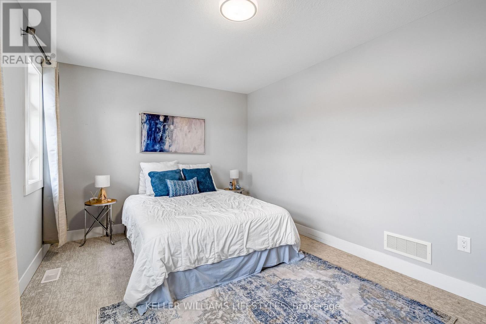 10 Mcneil Street, Strathroy-Caradoc, Ontario  N0L 1W0 - Photo 26 - X12908416