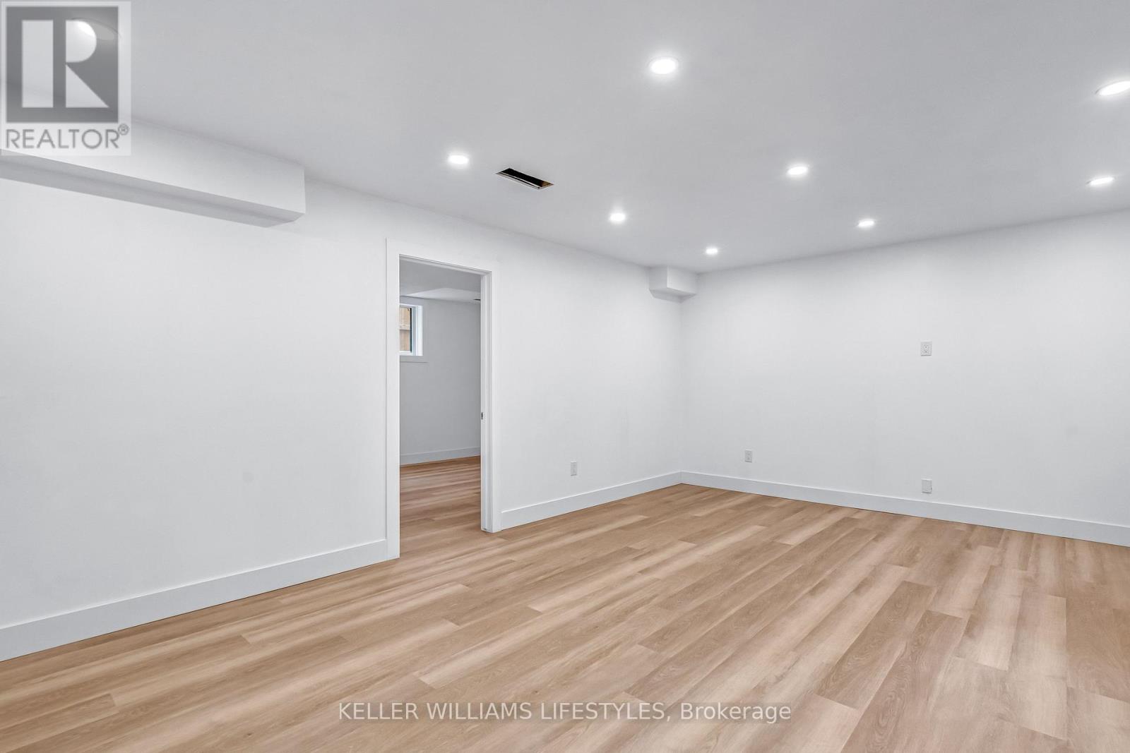 10 Mcneil Street, Strathroy-Caradoc, Ontario  N0L 1W0 - Photo 31 - X12908416