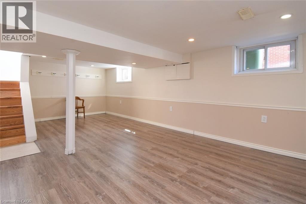 7 Cairns Avenue, Dundas, Ontario  L9H 1G2 - Photo 32 - 40811088