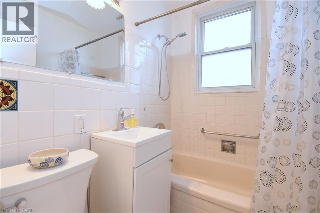 7 Cairns Avenue, Dundas, Ontario  L9H 1G2 - Photo 26 - 40811088