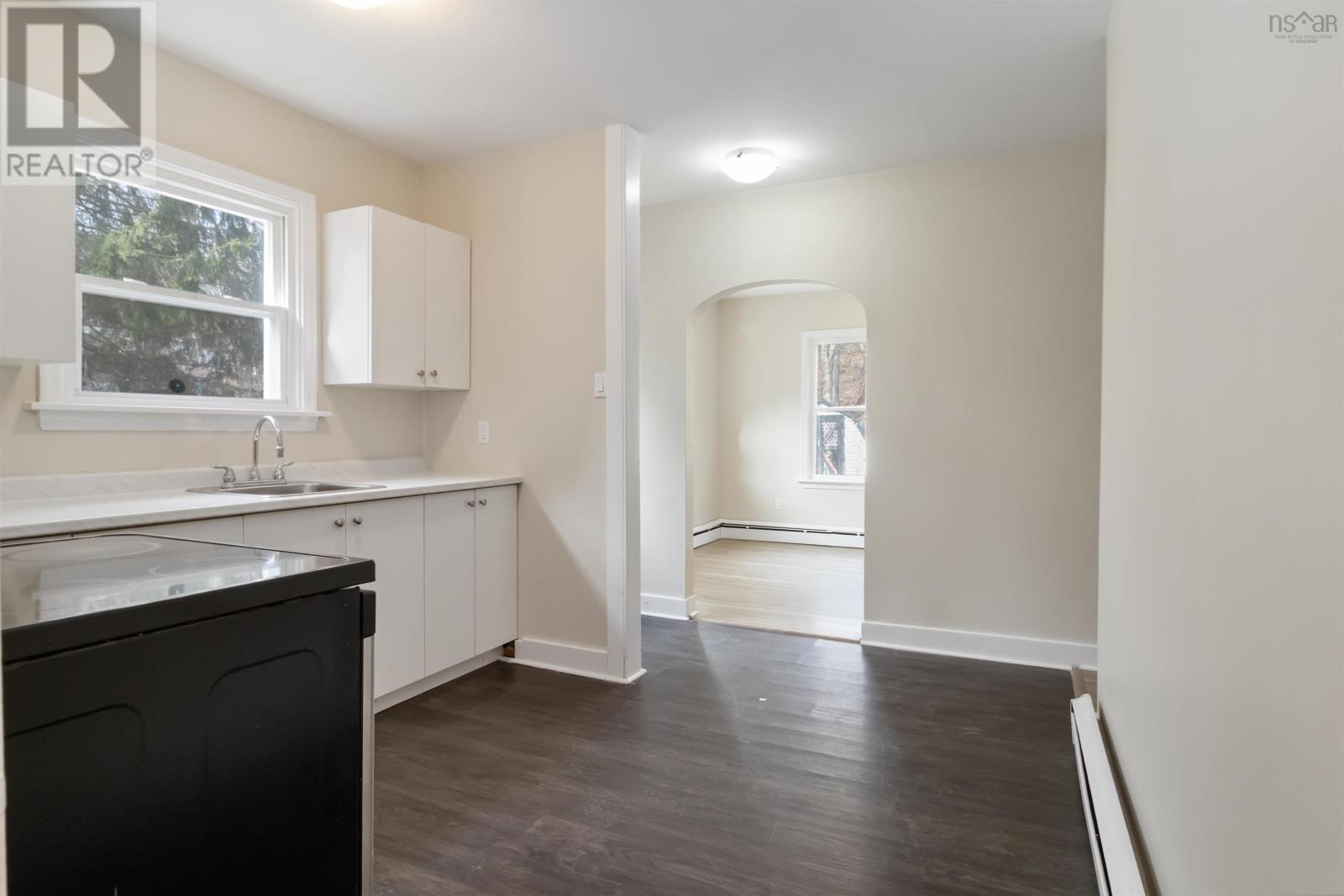 21 Forest Hill Drive, Halifax, Nova Scotia  B3M 1X2 - Photo 33 - 202605151