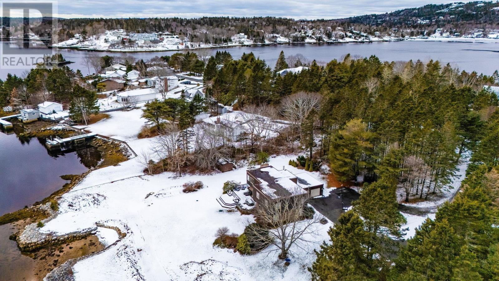 350 Viewmount Drive, Head Of St. Margarets Bay, Nova Scotia  B3Z 2G3 - Photo 2 - 202605153