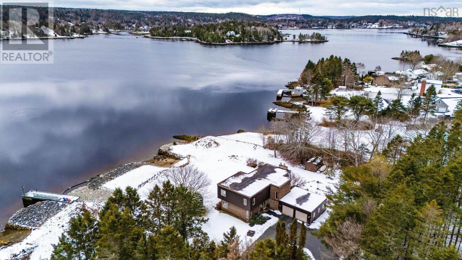 350 Viewmount Drive, Head Of St. Margarets Bay, Nova Scotia  B3Z 2G3 - Photo 3 - 202605153