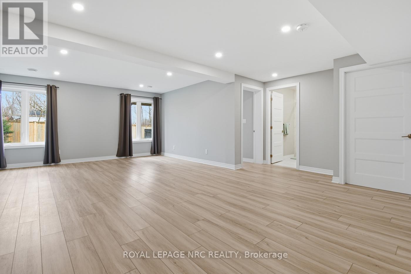 29 Hopkins Street, Thorold, Ontario  L2V 0E9 - Photo 36 - X12908384