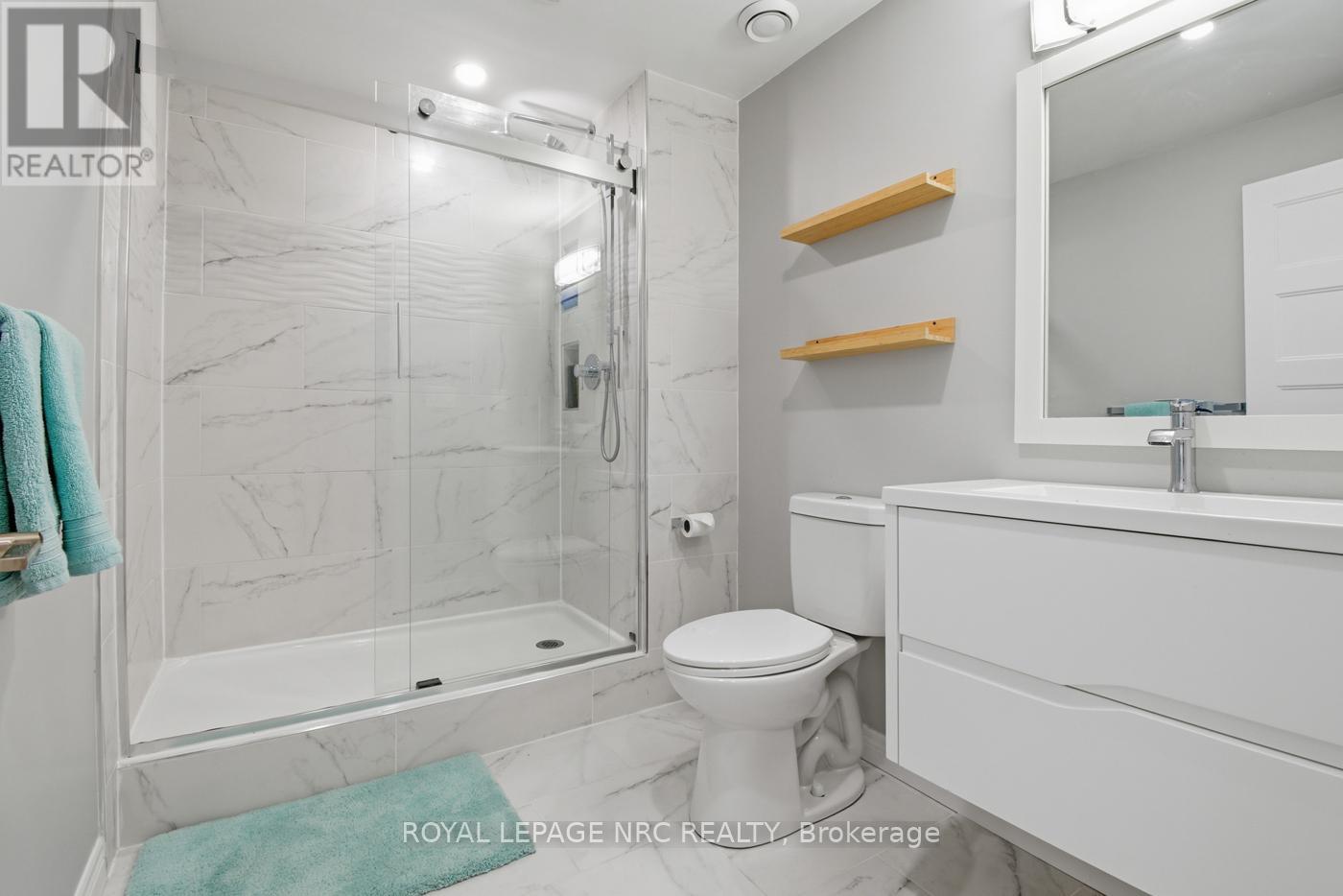 29 Hopkins Street, Thorold, Ontario  L2V 0E9 - Photo 38 - X12908384