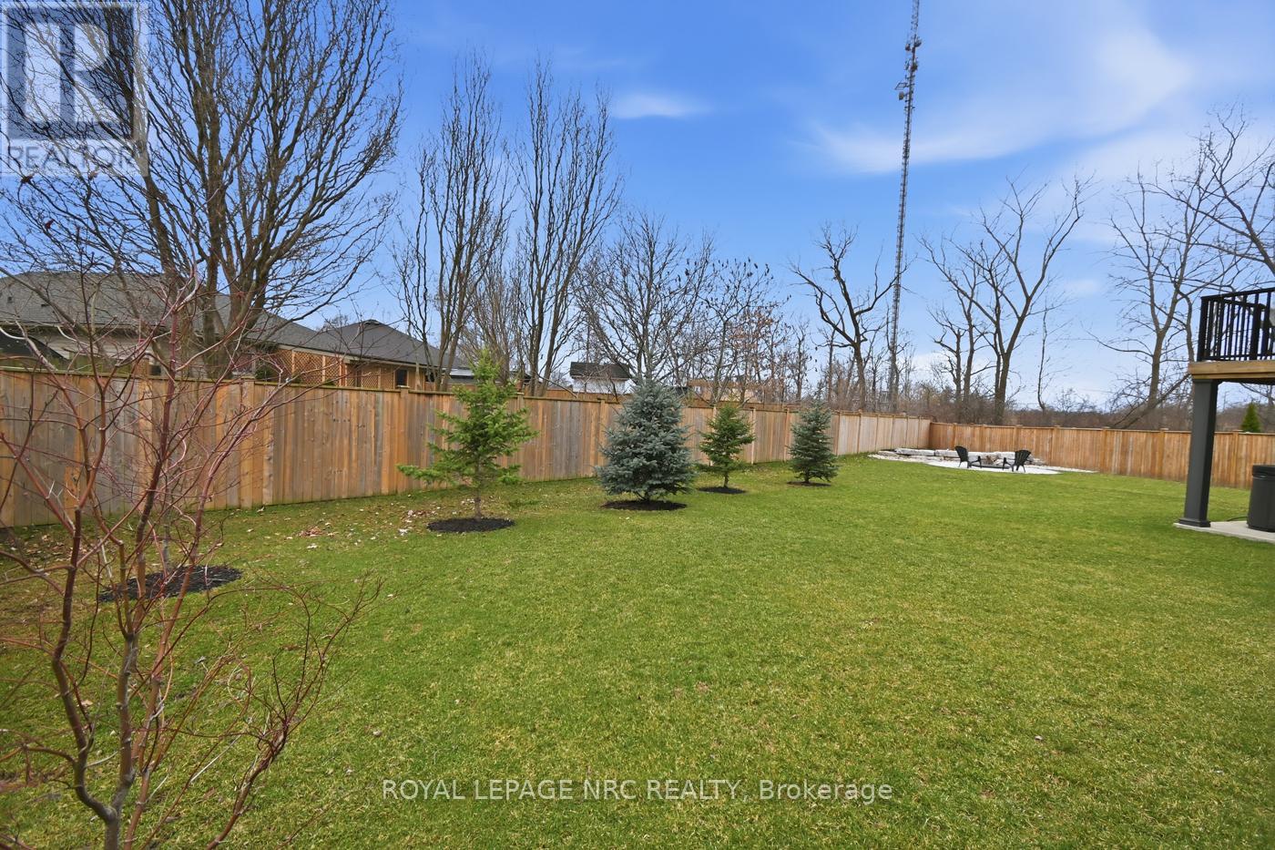 29 Hopkins Street, Thorold, Ontario  L2V 0E9 - Photo 4 - X12908384