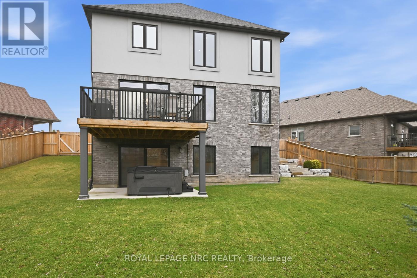 29 Hopkins Street, Thorold, Ontario  L2V 0E9 - Photo 44 - X12908384