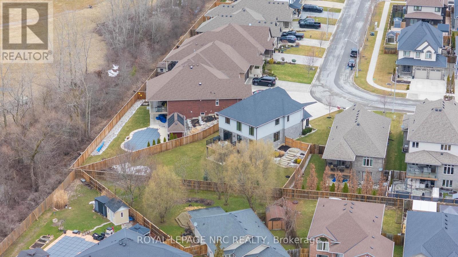 29 Hopkins Street, Thorold, Ontario  L2V 0E9 - Photo 47 - X12908384