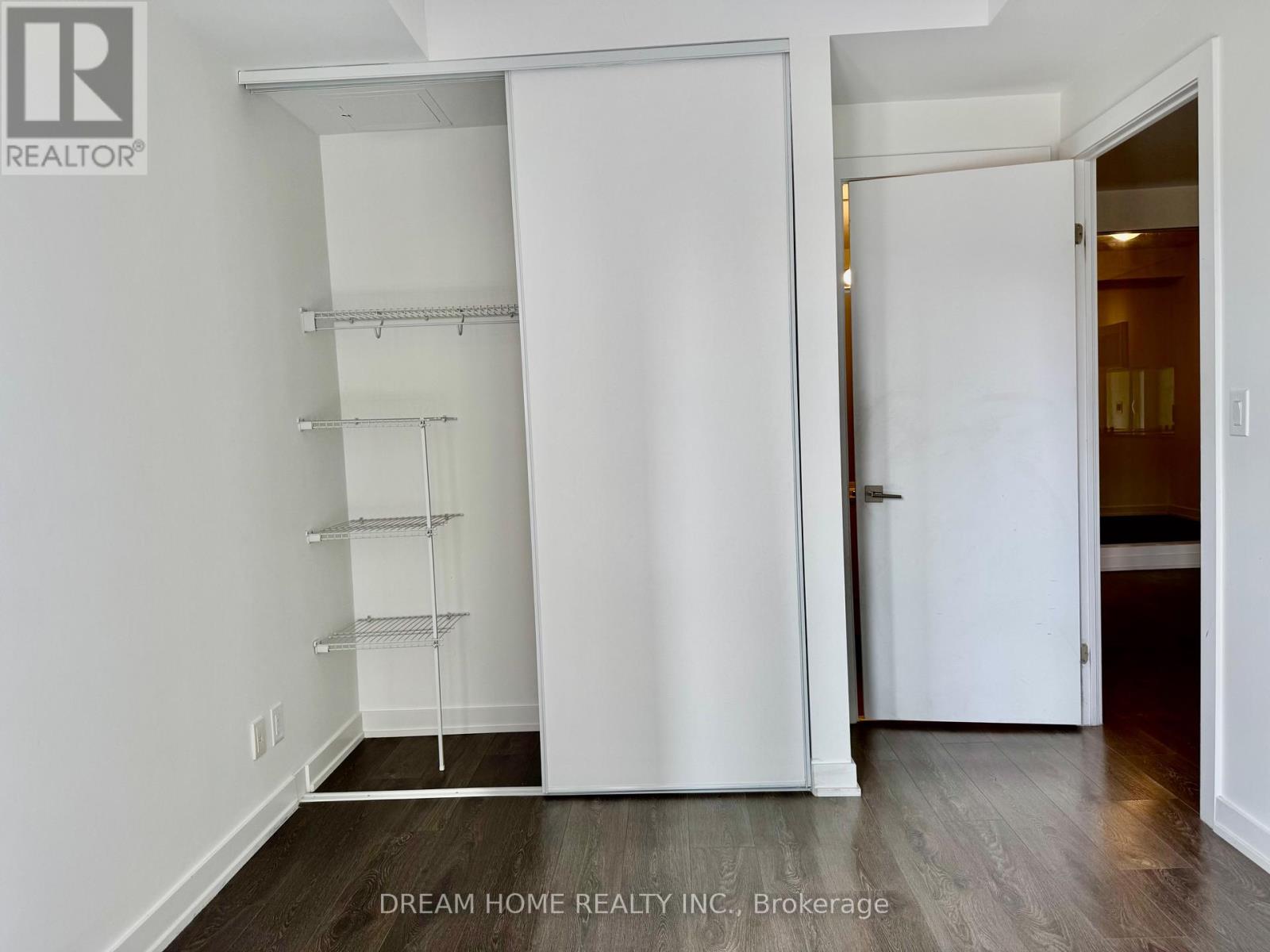 306 - 609 Avenue Road, Toronto, Ontario  M4V 2K3 - Photo 2 - C12825054