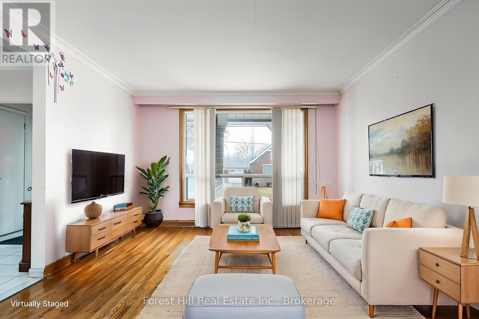 40 Chiswick Avenue, Toronto, Ontario  M6M 4T9 - Photo 12 - W12908422