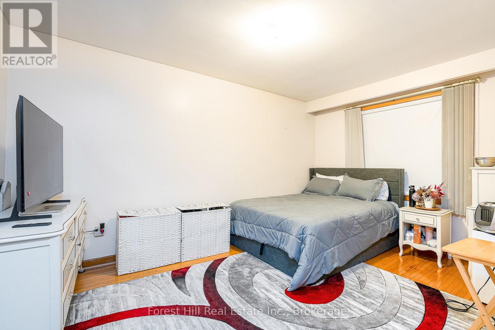 40 Chiswick Avenue, Toronto, Ontario  M6M 4T9 - Photo 25 - W12908422